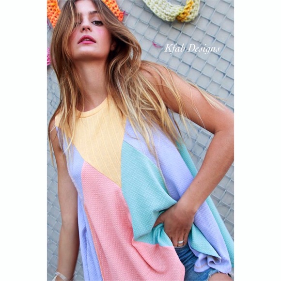 ❤️LAST! Multi Color Soft Color Block Waffle Knit Out-Seam Overlock Top! - Picture 7 of 8